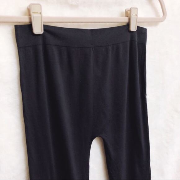 Forever 21 Dark Gray Thin Stretchy Crop Legging - Picture 2 of 8